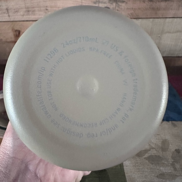 Owala "Down to Earth" 24oz Free Sip New Neutral Gray Brown Tan - New - Picture 11 of 11